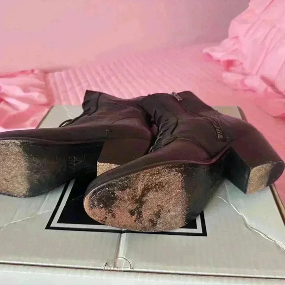 Frye Courtney Lace-Up Boots- size 7 - Picture 8 of 12